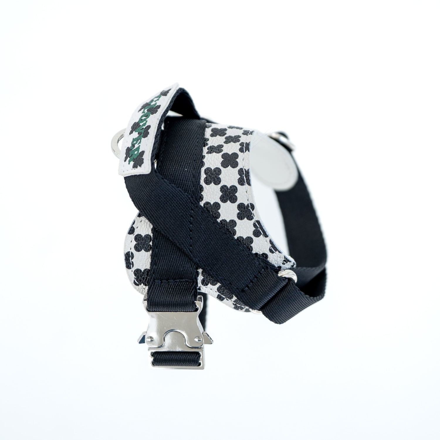 韓国で人気   GLOVER  Breezy Harness  ブラック